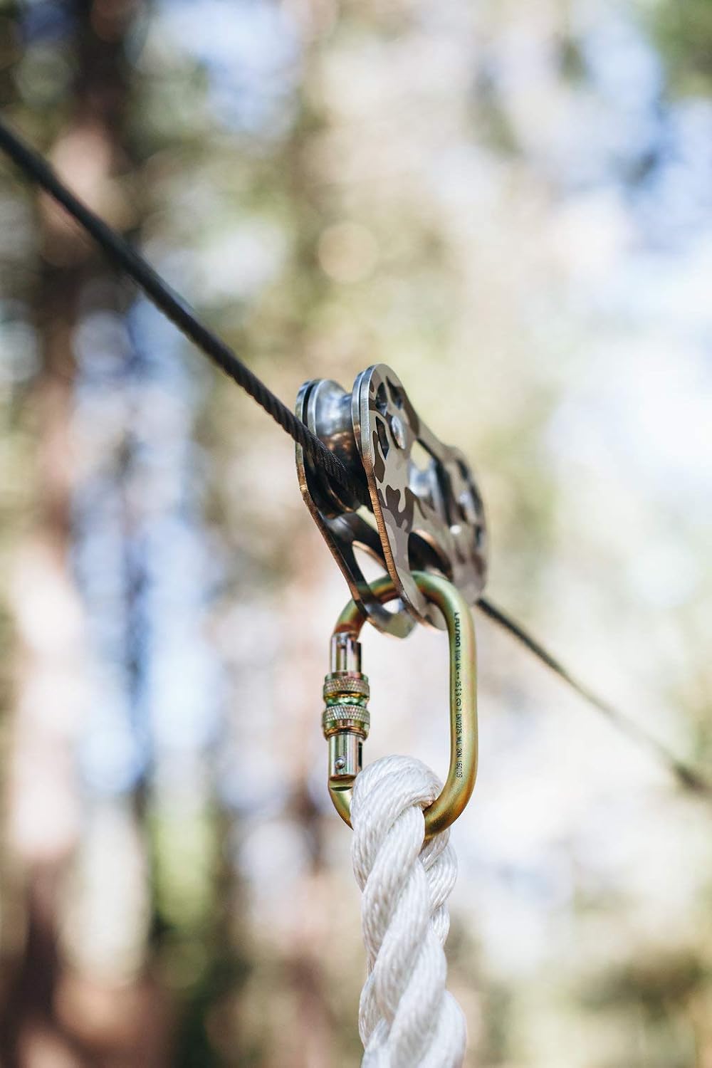Zip Line Seat with Carabiner E799558