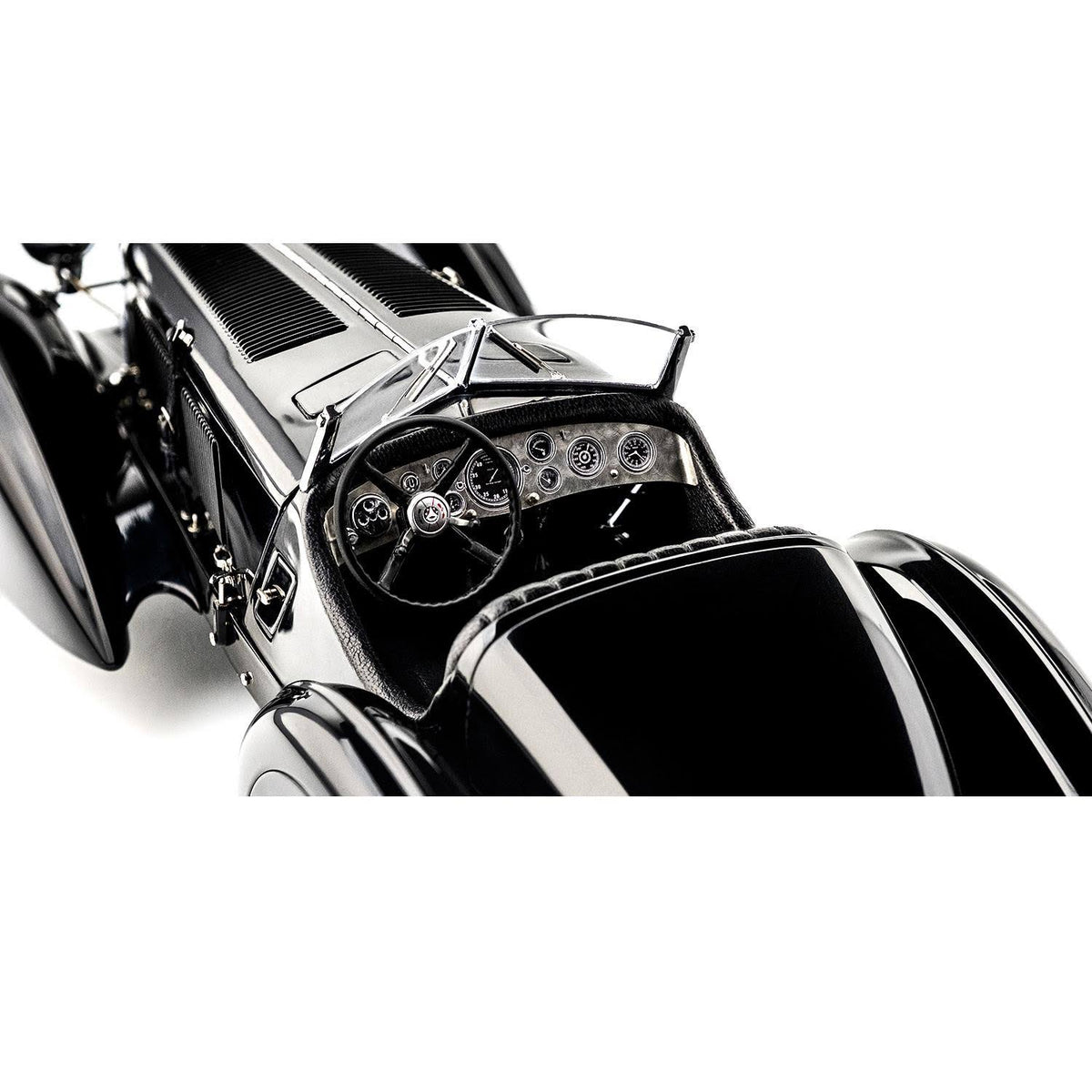 1/18 Diecast Model Car A17766