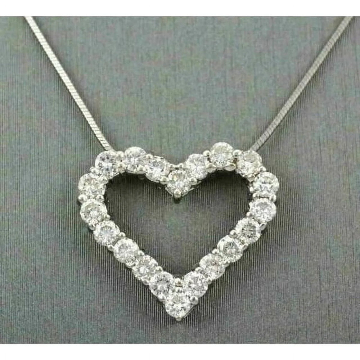 14K White Gold Pendant O574745