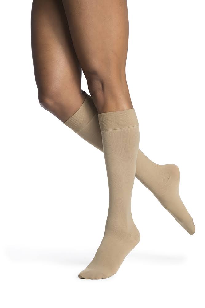 Calf High Compression Stockings L4207
