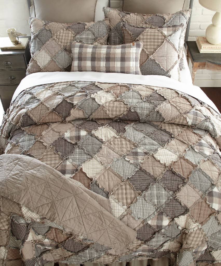 Full/Queen Quilt Q850824