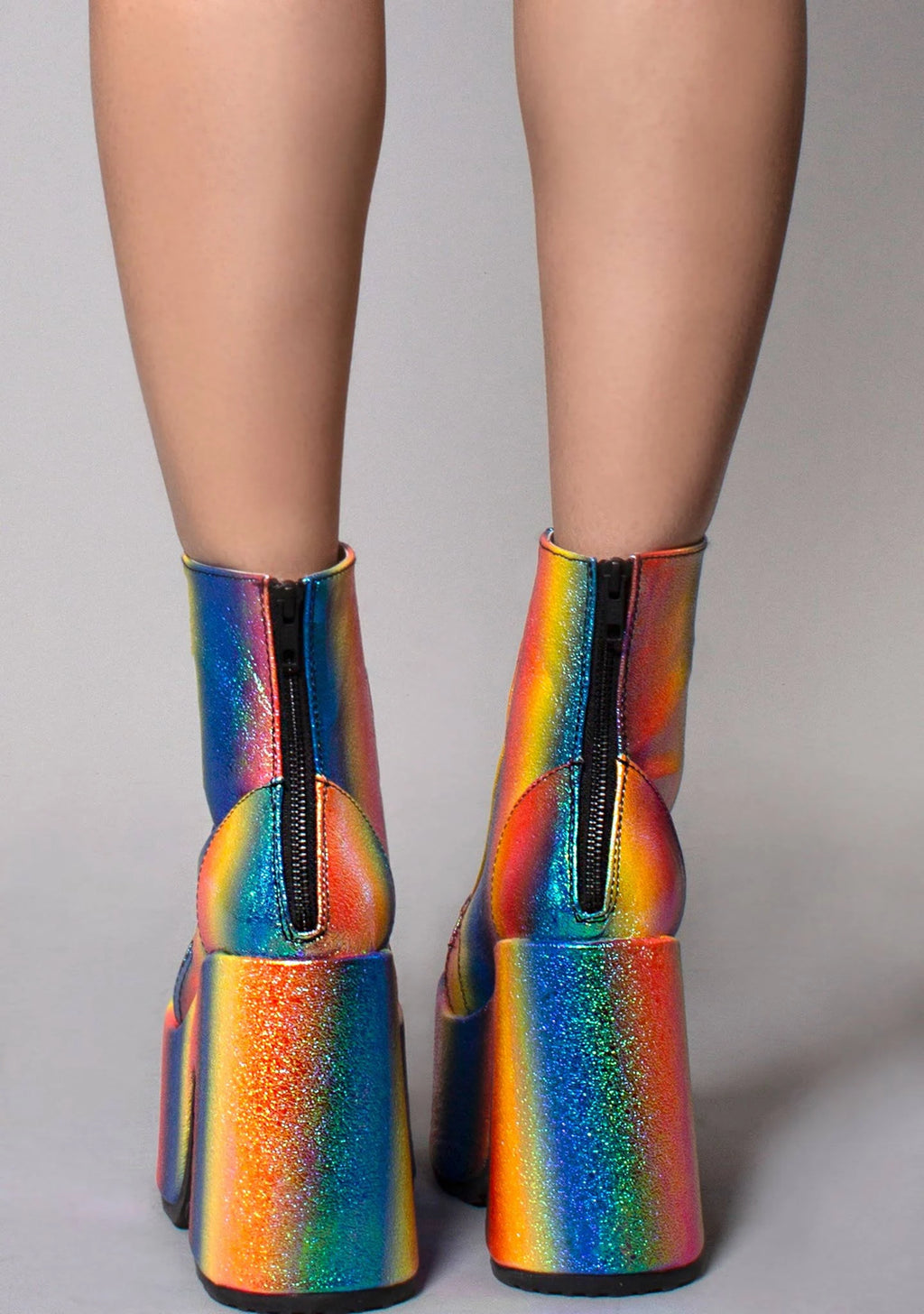 Rainbow Iridescent 6 D67028