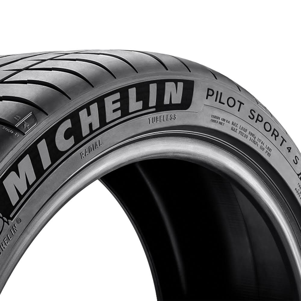 Michelin Pilot Sport 4 S 295/30ZR20XL 101(Y) J8240