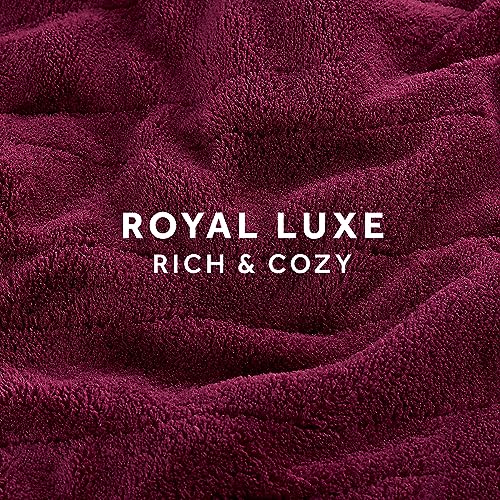 Emerald Electric Heated Throw Blanket, 50" x 60", 4 Heat Settings, Machine Washable C9793