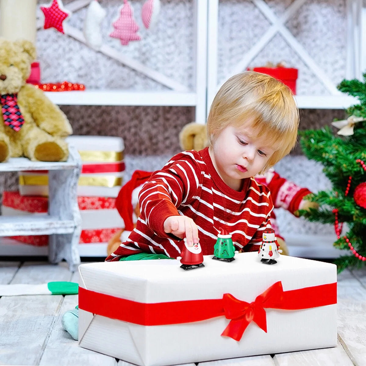 8pcs Christmas Wind Up Toys J686