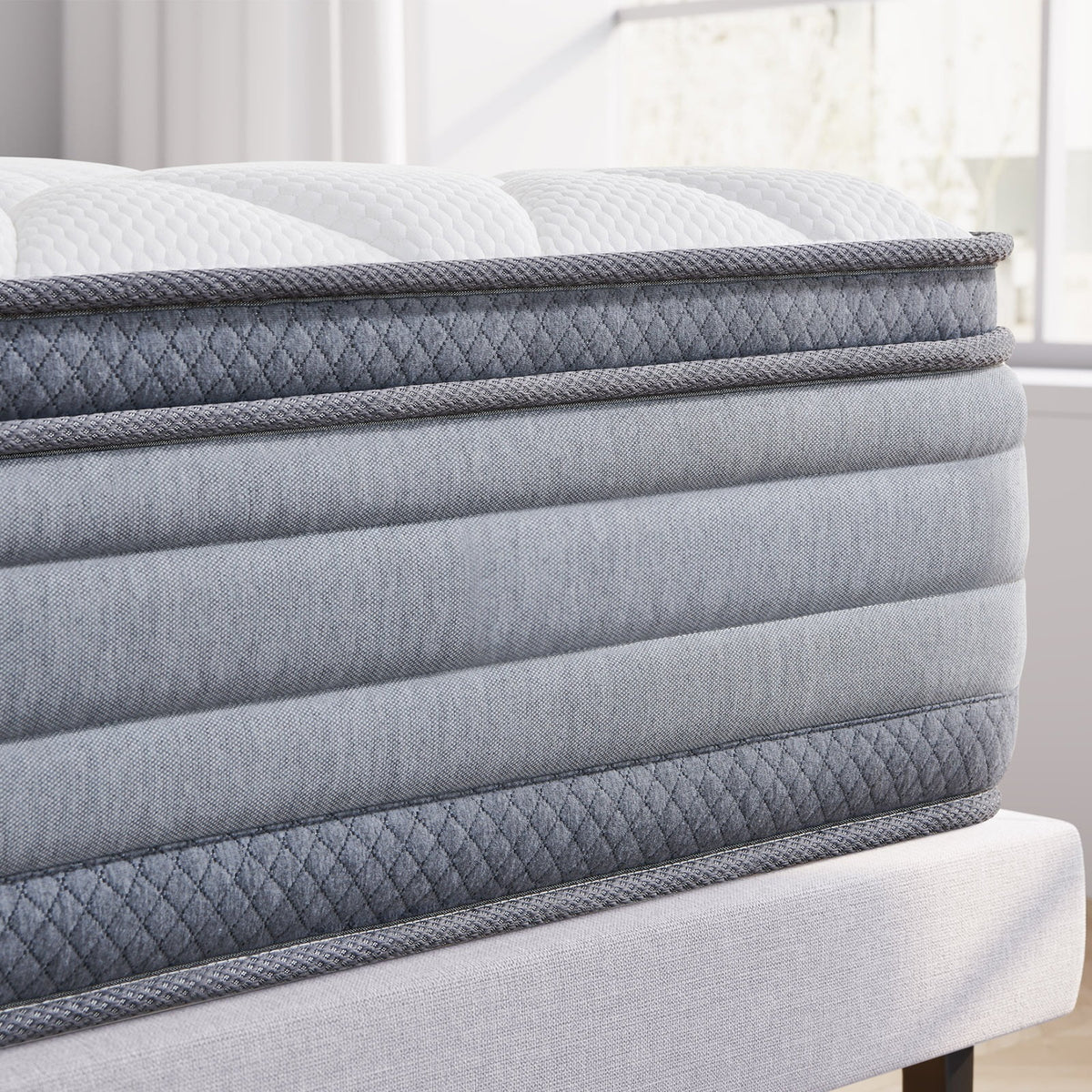 12" Hybrid Gel Memory Foam Pocket Innerspring Mattress R68389