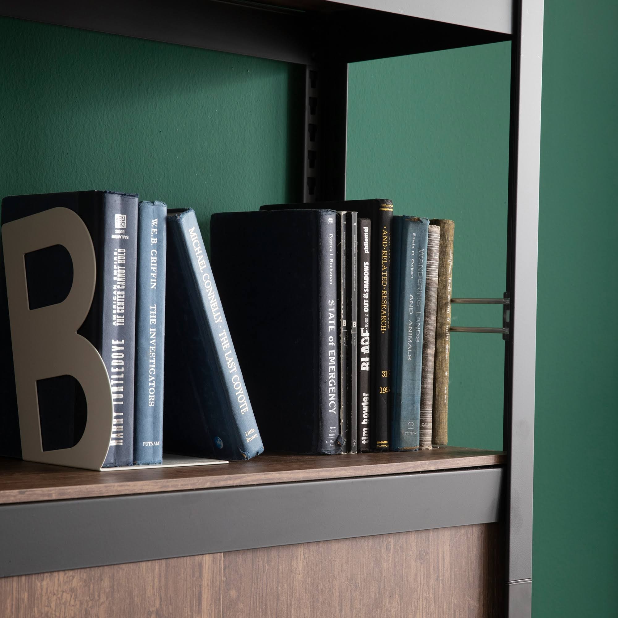 White Modular Shelving and Storage R14496
