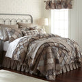 Full/Queen Quilt Q850824