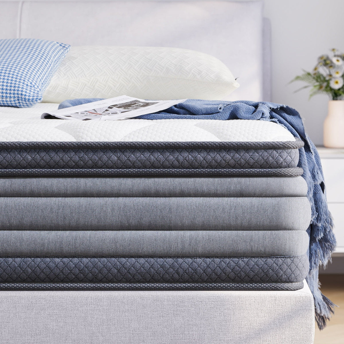 12" Hybrid Gel Memory Foam Pocket Innerspring Mattress R68389