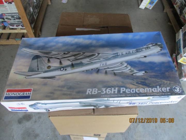 72 Scale Bomber R172