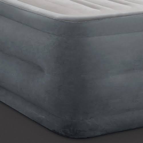 Queen Size Air Mattress with Built-in Pump C778