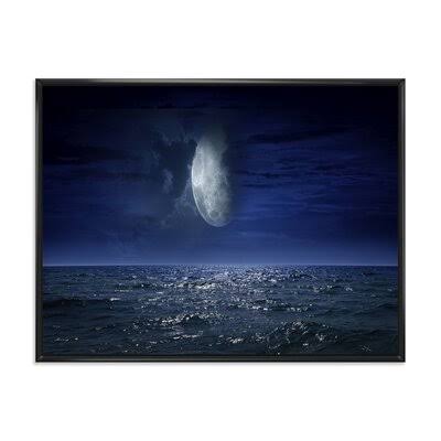 Black Floater Frame Canvas Photograph Q92723