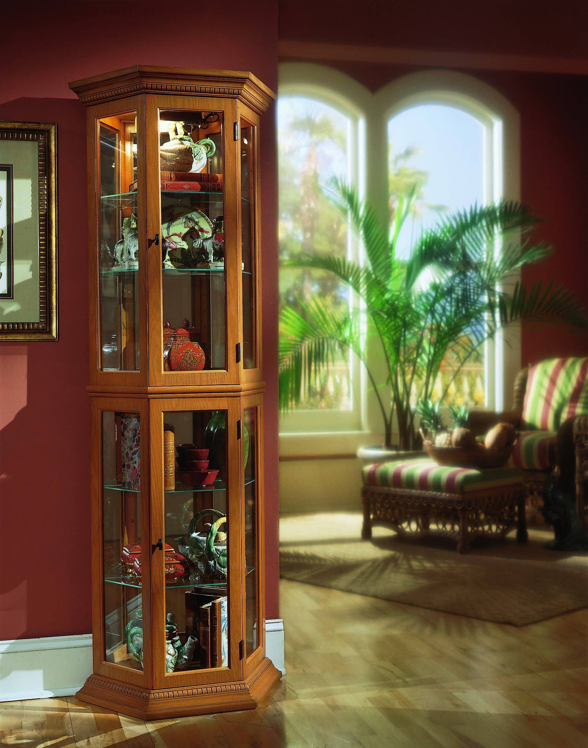 Curio Cabinet H365