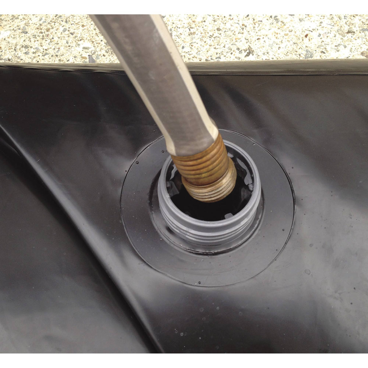 Black Water Curb J656578