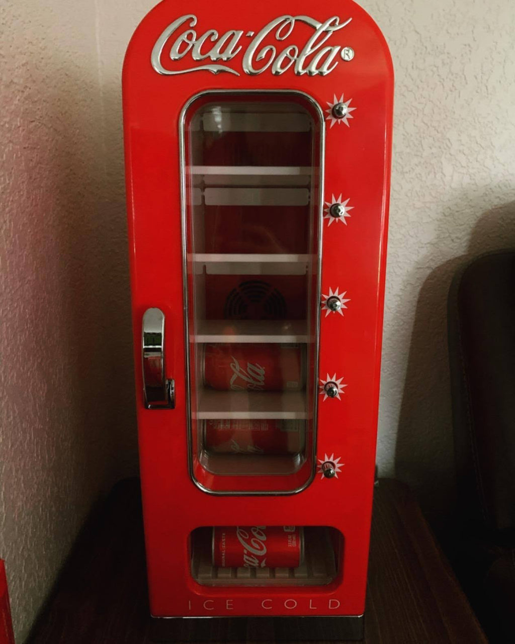10-Can Retro Vending Fridge L821